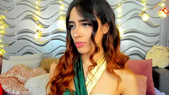 StormiRusso online show from January 1, 2:19 am