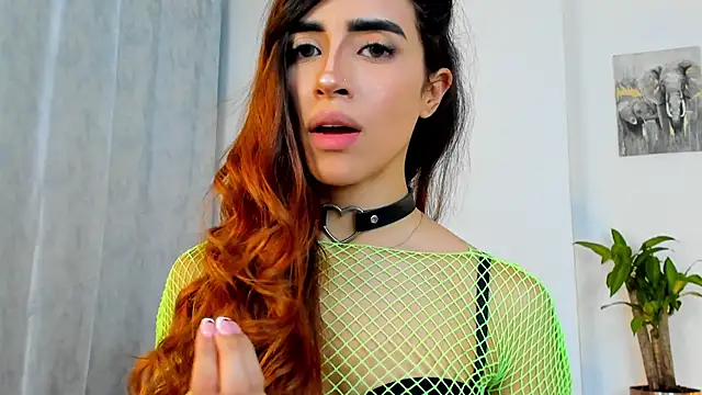 StormiRusso online show from January 10, 4:22 am