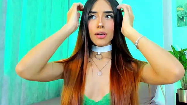 StormiRusso online show from January 24, 2:39 am