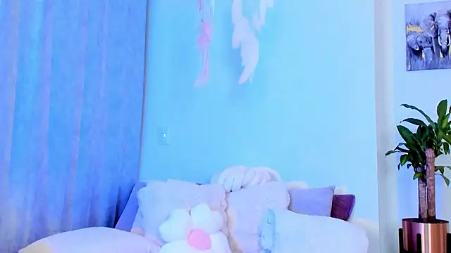 StormiRusso online show from March 10, 3:12 am