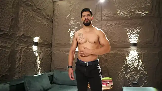 DannSaenz online show from March 4, 11:08 am