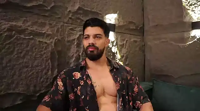 DannSaenz online show from March 6, 11:03 am