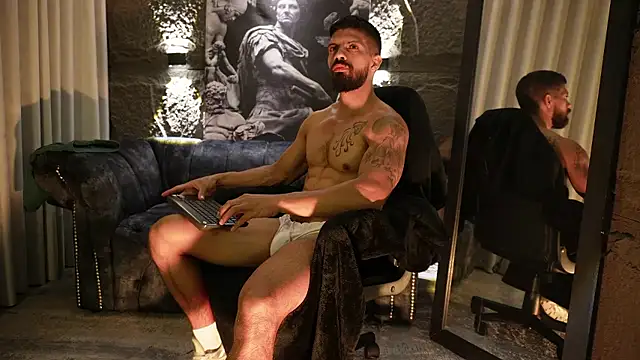 DannSaenz online show from January 18, 4:22 pm