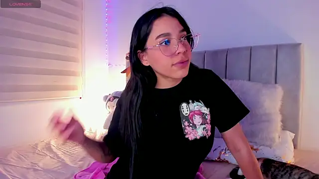 Snapshot of DanielaSaenz0 chatting on December 16, 3:19 am DanielaSaenz0 online show from December 16, 3:19 am