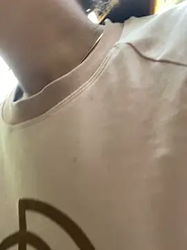 Linaannn online show from March 12, 11:22 pm