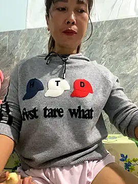 Linaannn online show from November 20, 11:59 pm