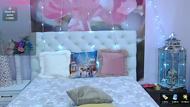 VioletUmi online show from January 19, 11:23 am