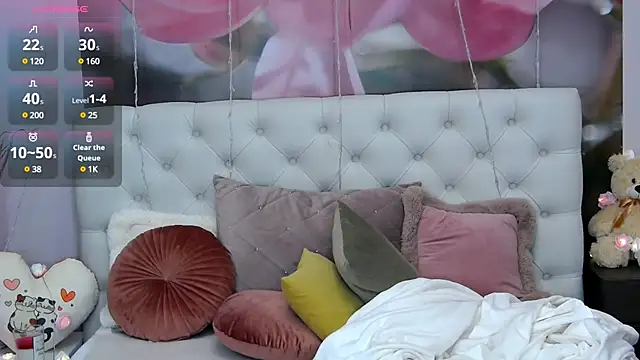 VioletUmi online show from March 1, 8:34 am