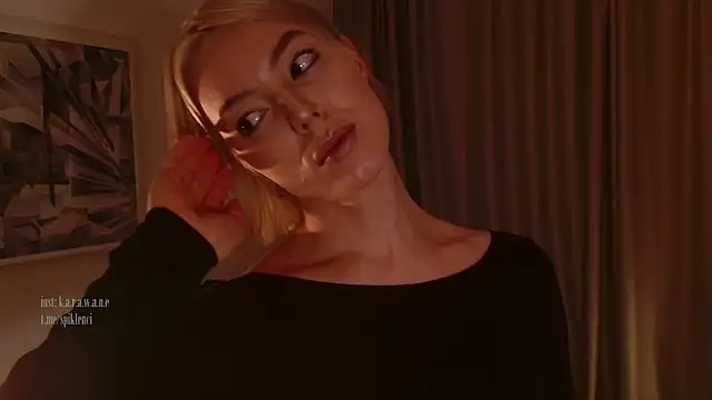 Snapshot of spiklencii chatting on February 19, 7:27 pm spiklencii online show from February 19, 7:27 pm