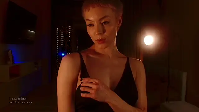 Snapshot of spiklencii chatting on October 12, 4:39 pm spiklencii online show from October 12, 4:39 pm