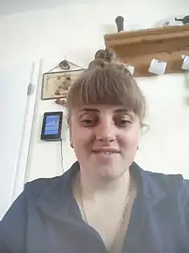 CoddessCrystal online show from April 6, 11:22 am