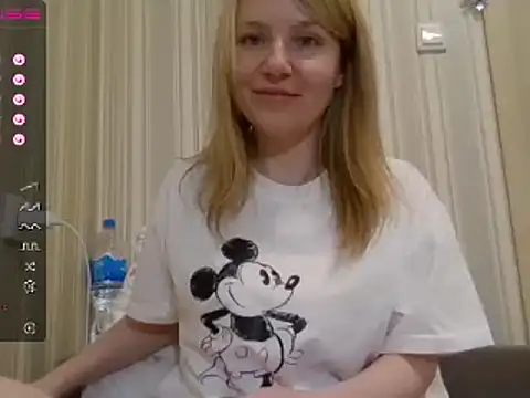 Snapshot of urbadkitty chatting on January 10, 7:00 pm urbadkitty online show from January 10, 7:00 pm