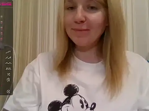 Snapshot of urbadkitty chatting on January 11, 1:43 pm urbadkitty online show from January 11, 1:43 pm