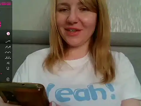 Snapshot of urbadkitty chatting on January 20, 10:18 am urbadkitty online show from January 20, 10:18 am