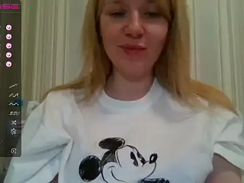 Snapshot of urbadkitty chatting on January 24, 11:37 am urbadkitty online show from January 24, 11:37 am