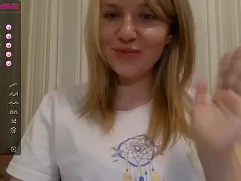 Snapshot of urbadkitty chatting on March 6, 4:38 pm urbadkitty online show from March 6, 4:38 pm