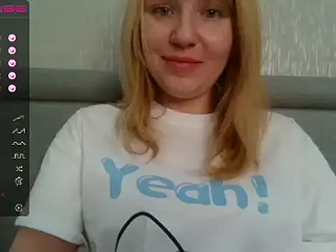 Snapshot of urbadkitty chatting on March 12, 7:02 am urbadkitty online show from March 12, 7:02 am