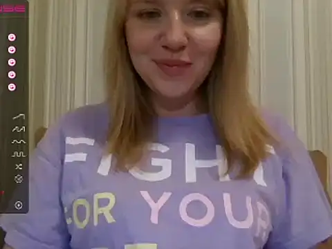 Snapshot of urbadkitty chatting on March 13, 2:01 pm urbadkitty online show from March 13, 2:01 pm