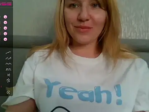 Snapshot of urbadkitty chatting on March 18, 7:08 am urbadkitty online show from March 18, 7:08 am