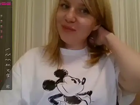 Snapshot of urbadkitty chatting on March 21, 6:40 pm urbadkitty online show from March 21, 6:40 pm