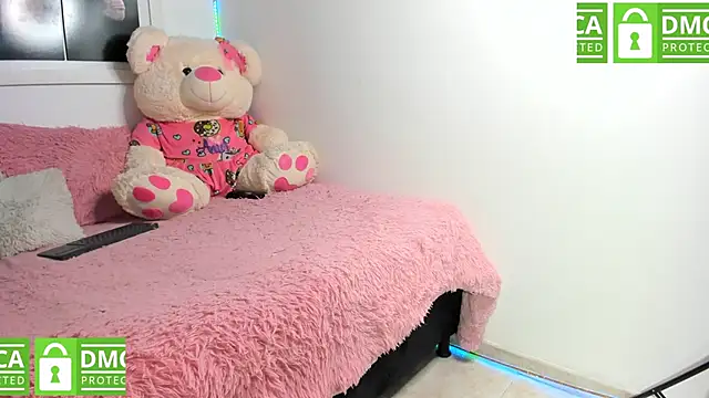 Snapshot of Sarah_paul chatting on February 11, 7:48 pm Sarah paul online show from February 11, 7:48 pm