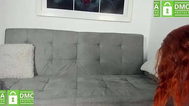 Snapshot of Sarah_paul chatting on February 22, 8:31 pm Sarah paul online show from February 22, 8:31 pm