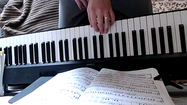 Snapshot of MrStraightDik chatting on March 17, 10:38 am MrStraightDik online show from March 17, 10:38 am