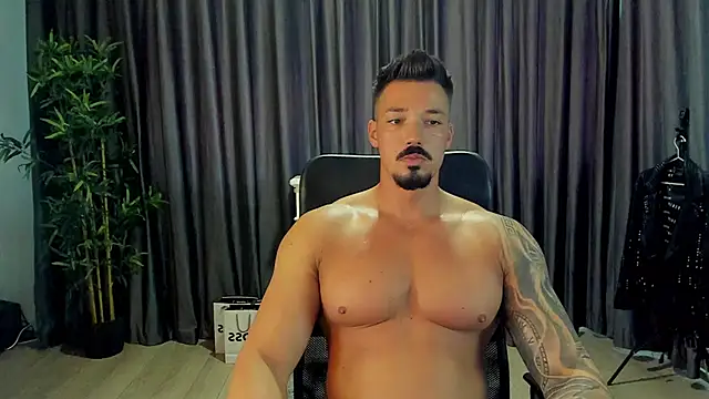 HaydenSpearss online show from June 21, 6:49 am