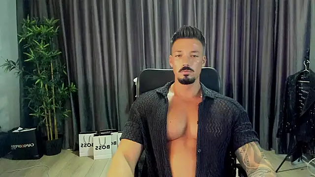 HaydenSpearss online show from July 10, 12:52 pm