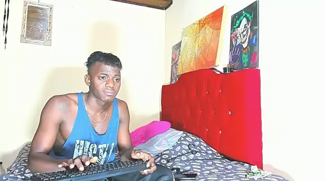 Snapshot of blackWhite_hot chatting on February 10, 9:36 am blackWhite hot online show from February 10, 9:36 am