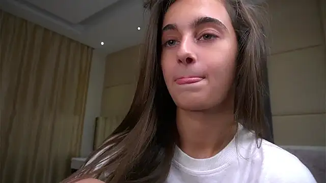 PiquingOgalala online show from March 8, 1:03 am