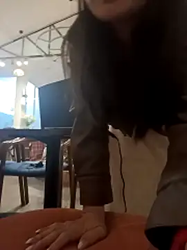 Snapshot of Love_making chatting on December 15, 3:33 am Love making online show from December 15, 3:33 am