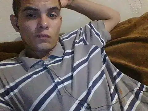 Snapshot of JoanBS21 chatting on September 18, 4:03 am JoanBS21 online show from September 18, 4:03 am