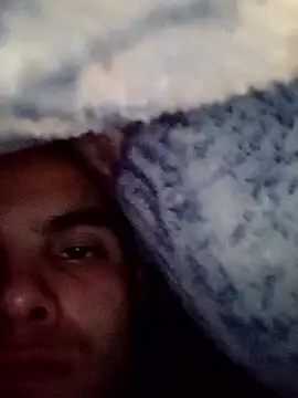 Snapshot of JoanBS21 chatting on March 7, 5:43 pm JoanBS21 online show from March 7, 5:43 pm