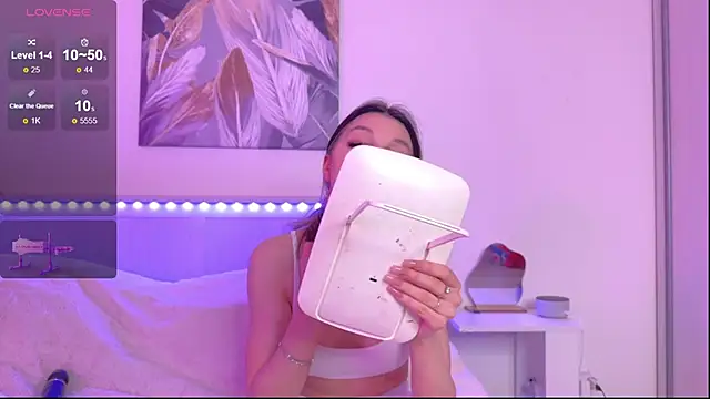 Snapshot of Veronica_leal chatting on October 3, 9:06 am Veronica leal online show from October 3, 9:06 am