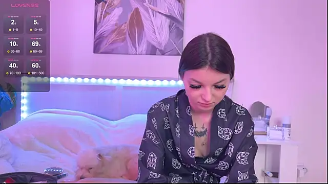 Snapshot of Veronica_leal chatting on October 27, 9:57 am Veronica leal online show from October 27, 9:57 am