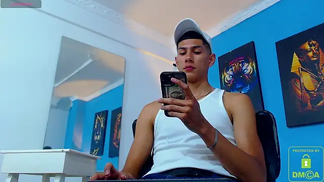 Snapshot of Valerio_20 chatting on December 3, 8:17 pm Valerio 20 online show from December 3, 8:17 pm