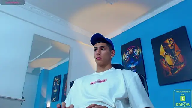 Snapshot of Valerio_20 chatting on January 13, 11:49 pm Valerio 20 online show from January 13, 11:49 pm