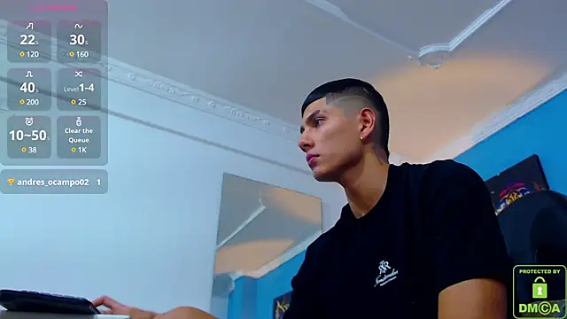 Snapshot of Valerio_20 chatting on January 19, 12:06 am Valerio 20 online show from January 19, 12:06 am