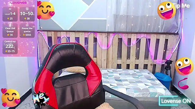 Lina10 online show from March 2, 4:53 pm