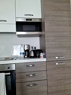 EileX official online show from February 6, 9:53 am