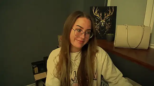 luxie milady online show from December 7, 12:56 pm