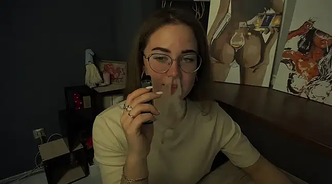 luxie milady online show from March 12, 2:12 pm