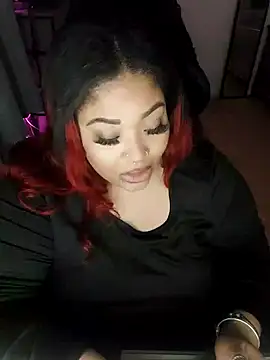 Snapshot of uniquechina69 chatting on January 3, 11:44 pm uniquechina69 online show from January 3, 11:44 pm