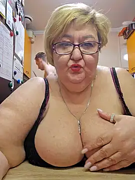 Awn290668 online show from January 26, 2:30 pm