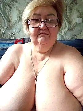 Awn290668 online show from October 14, 5:41 am