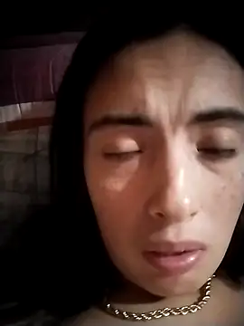 Snapshot of Mayer_09 chatting on February 23, 5:34 am Mayer 09 online show from February 23, 5:34 am