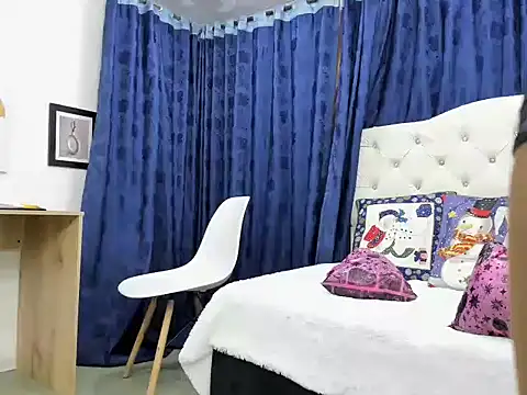 Snapshot of GenesisTT chatting on January 17, 10:56 pm GenesisTT online show from January 17, 10:56 pm