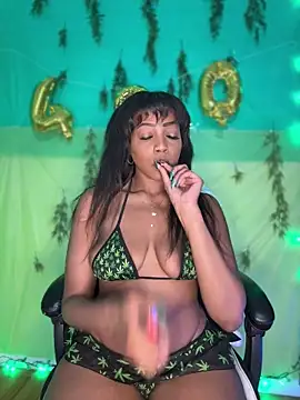 Blazerina online show from April 19, 1:16 am