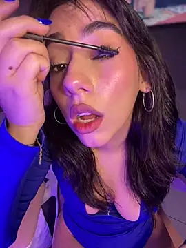 veronicaapink online show from January 31, 11:56 pm